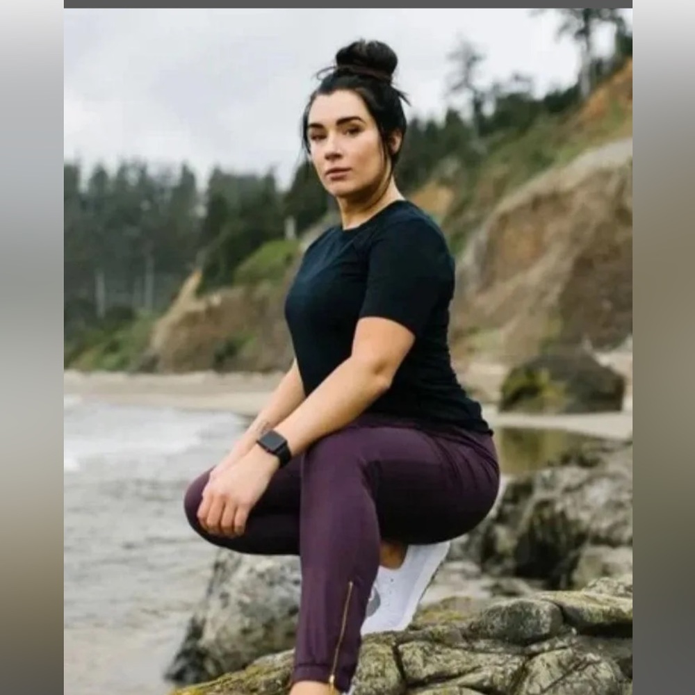 Zyia Zipper Peak Joggers